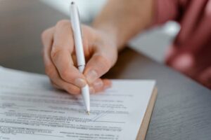 Decoding DeepIP: A Pragmatic Evaluation of its Patent Writing Software in the Legal Tech Landscape